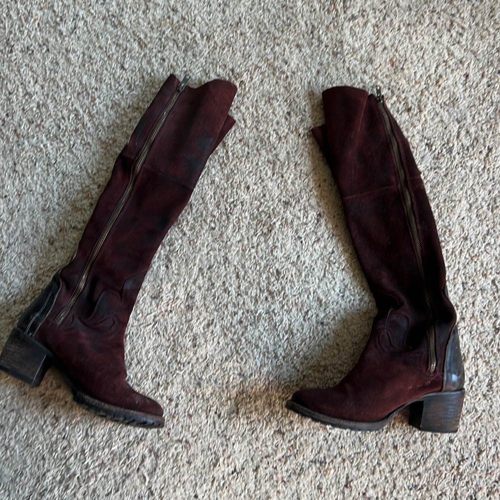 Freebies boots! 2015 style; only worn five times.